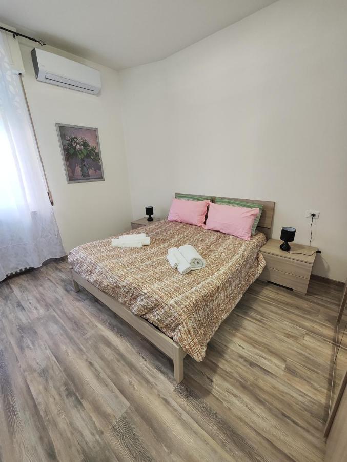 Appartamento C&Y Torelli 1 Νοβάρα Εξωτερικό φωτογραφία
